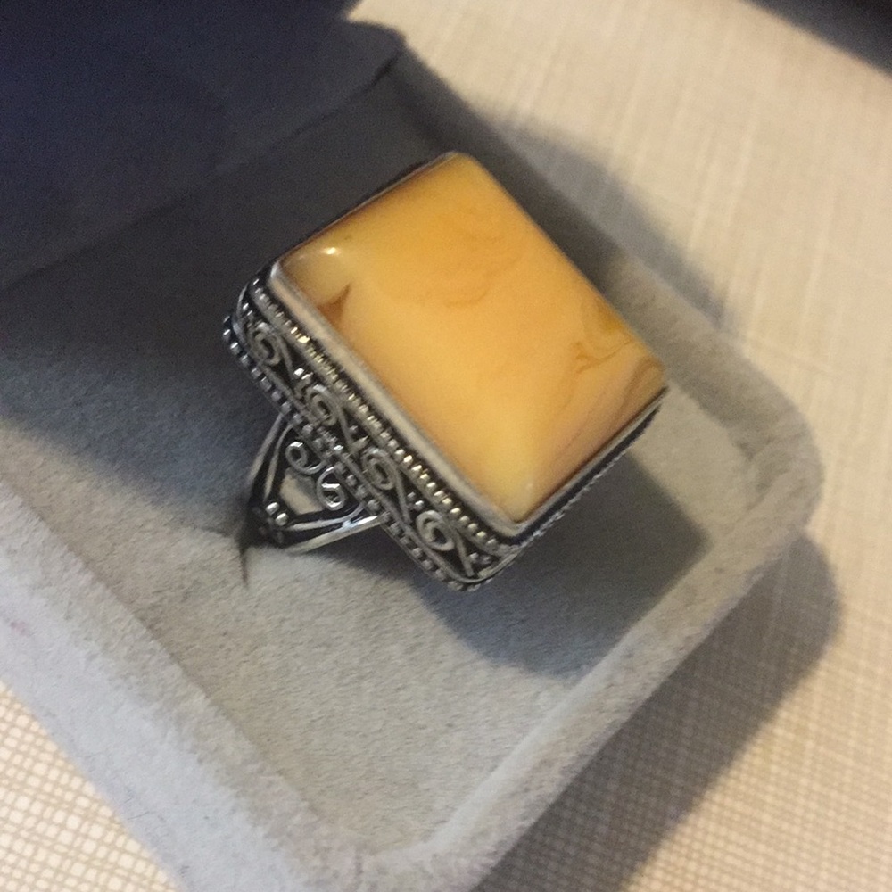 NEW Yellow Russian Baltic Amber gemstone Ring